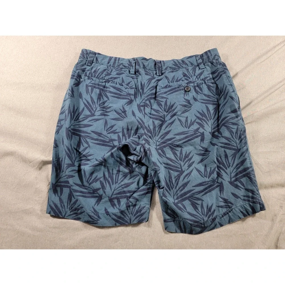 Banana Republic Men Size 32x8 Teal Blue Palm Floral‎ Print Tropical Shorts